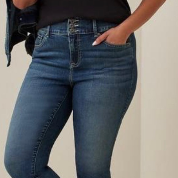torrid Denim - Torrid Super Stretch Jegging Jeans NWOT. Extra tall